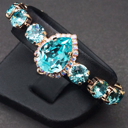 Браслет "Debesu Piliens (Light Turquoise)" с кристаллами Swarovski™